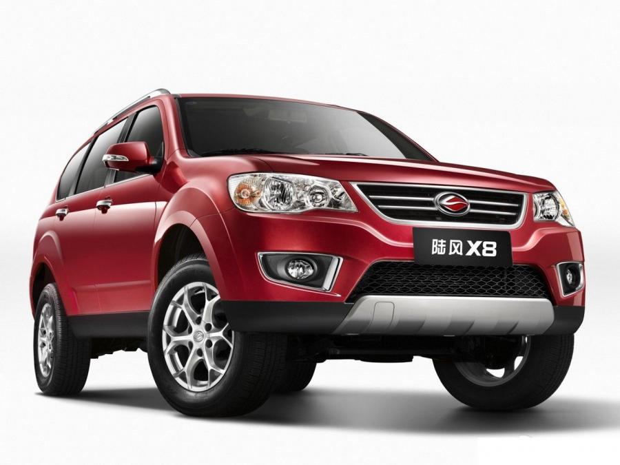  Landwind X8 2012 года  (фото 1 из 4)